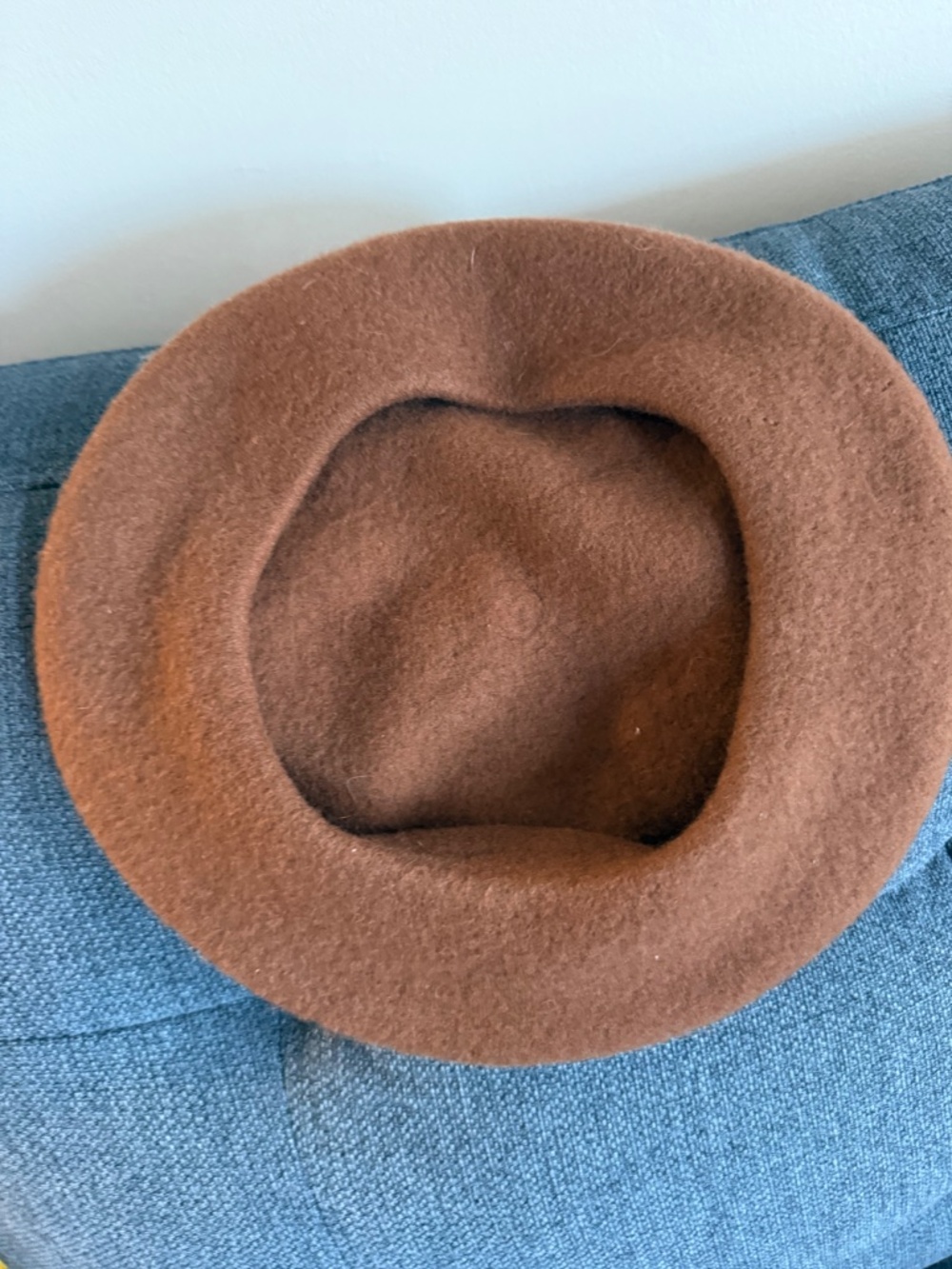 Wool brown beret - Picture 3 of 4